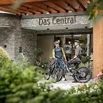 Hotel Das Central - Alpine . Luxury . Life