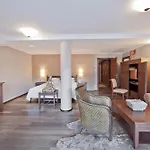 Das Central - Alpine . Luxury . Life 5*