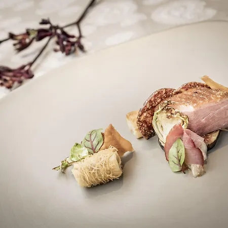 Hotell - Alpine . Luxury . Life