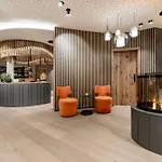– Alpine . Luxury . Life Hotel 5*