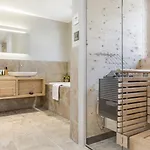 Hotel - Alpine . Luxury . Life 5*