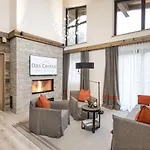 – Alpine . Luxury . Life Sölden
