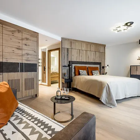 Hotel - Alpine . Luxury . Life 5*