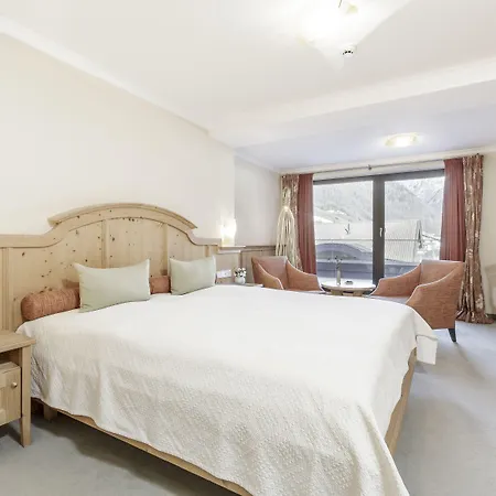 Szálloda - Alpine . Luxury . Life Sölden