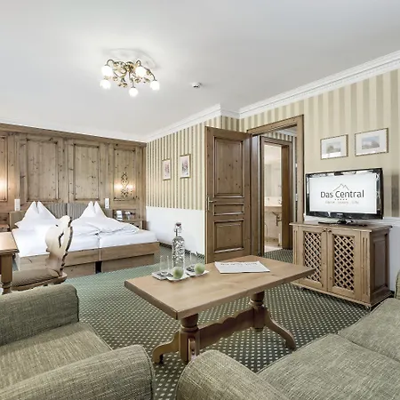 - Alpine . Luxury . Life 5* Sölden