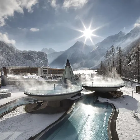 – Alpine . Luxury . Life Sölden