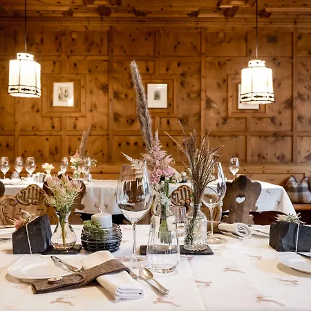 - Alpine . Luxury . Life Отель 5*