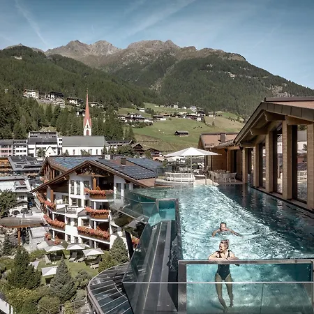 Hotel Das Central - Alpine . Luxury . Life Solden