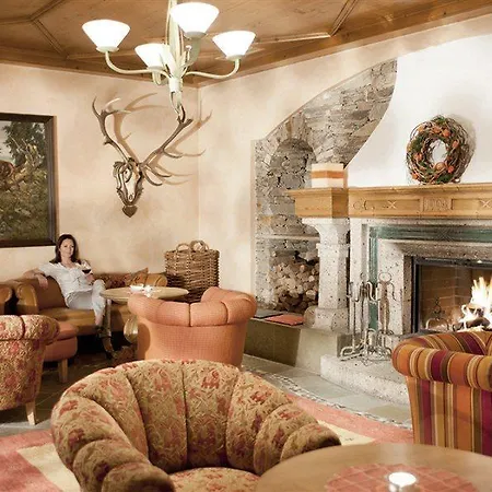 - Alpine . Luxury . Life 호텔 5*
