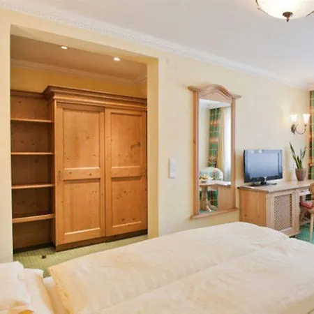 - Alpine . Luxury . Life 호텔 5*