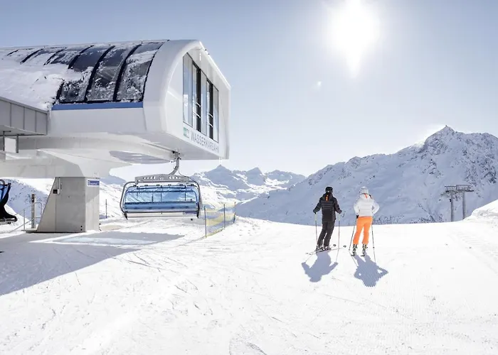 – Alpine . Luxury . Life Hotel