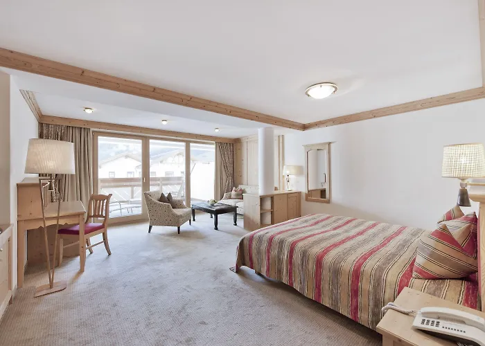 – Alpine . Luxury . Life Hotel 5*