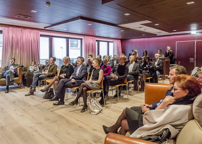 - Alpine . Luxury . Life 5*