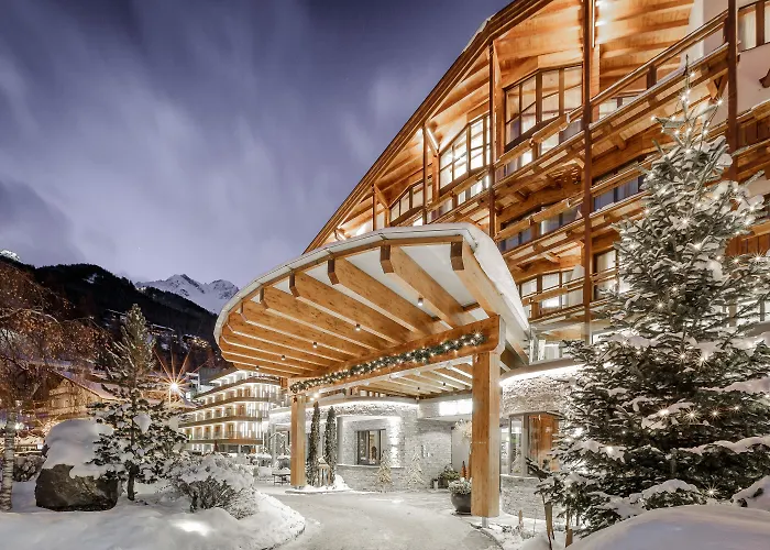 Hotel Das Central - Alpine . Luxury . Life Solden