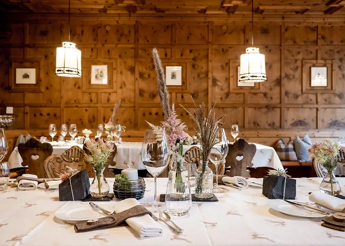 – Alpine . Luxury . Life Hotel 5*