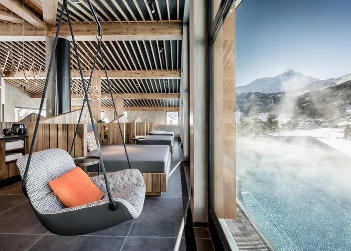 - Alpine . Luxury . Life Hotel Sölden