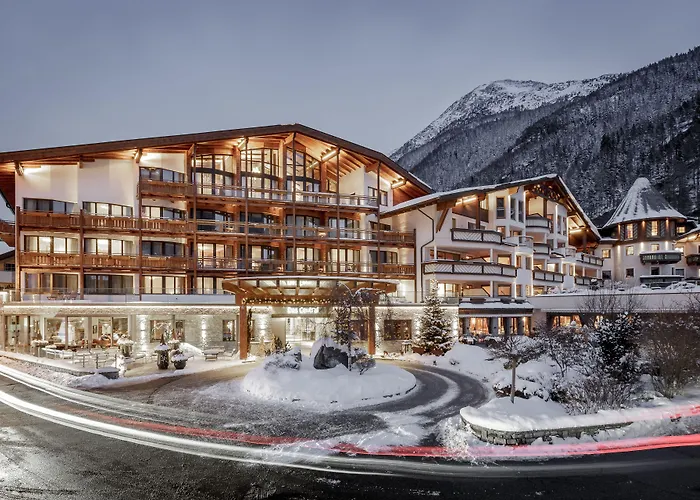 Hotel - Alpine . Luxury . Life