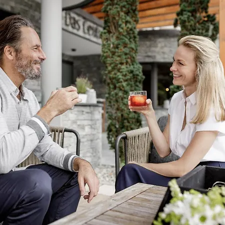 – Alpine . Luxury . Life Hotel Sölden