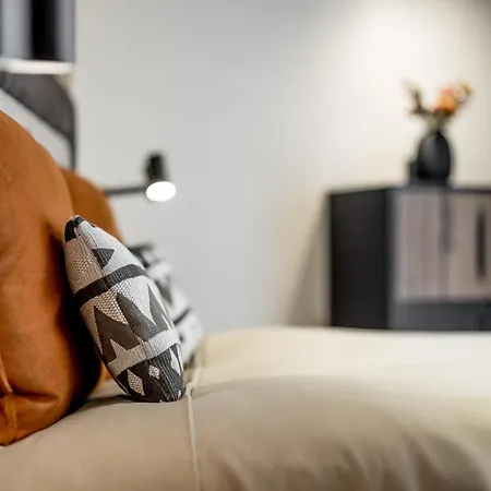 – Alpine . Luxury . Life 5* Sölden