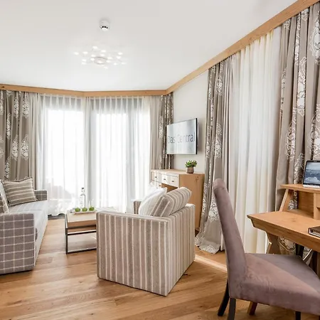 Hotel – Alpine . Luxury . Life 5*