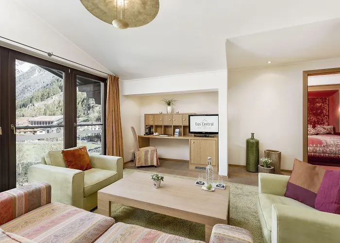 - Alpine . Luxury . Life Hotel Sölden